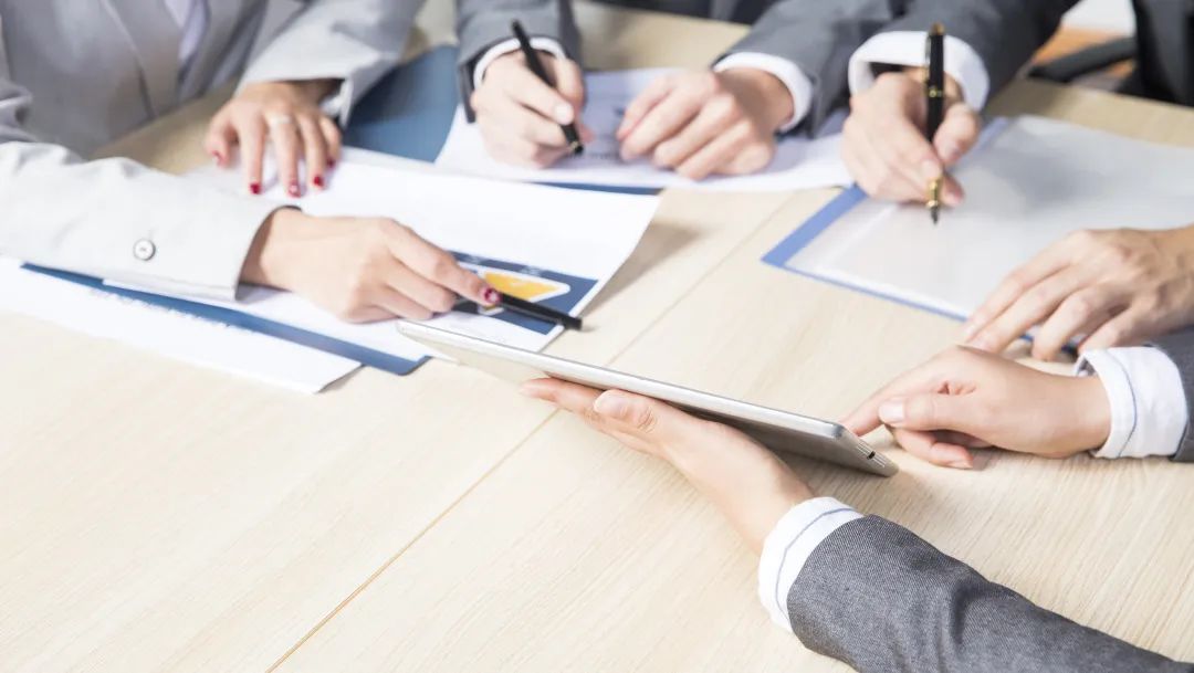 15vip太阳集团12周年征文丨优异奖《经棘前行 馈喜于成》